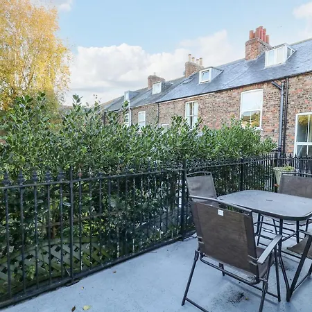 Apartment Blacksmiths Retreat, 50 Holgate Road York
